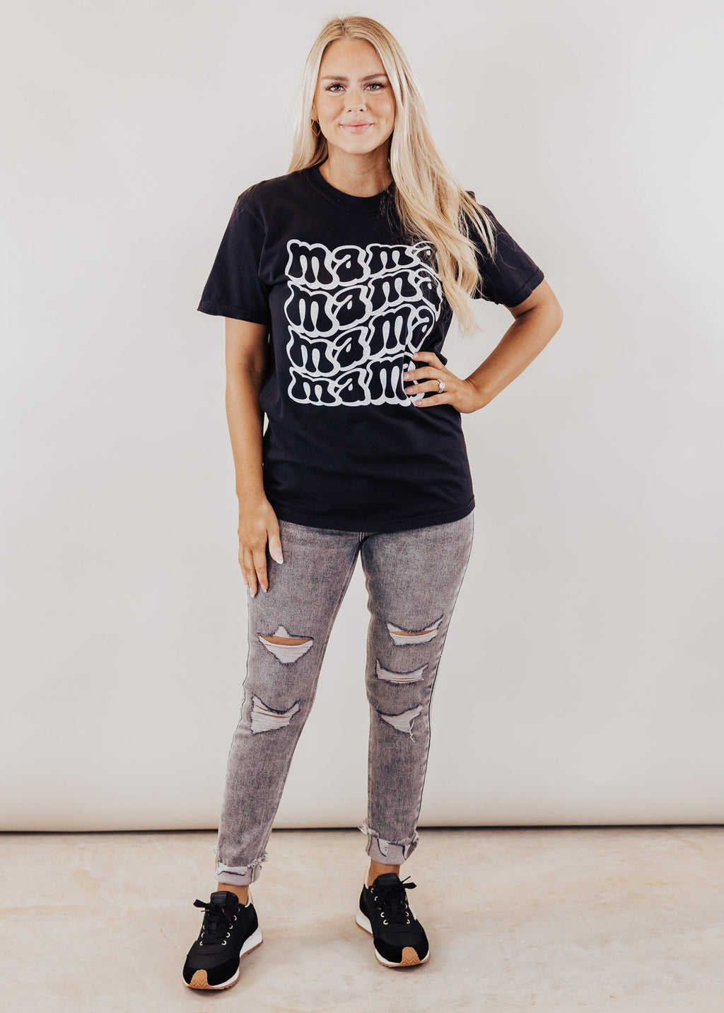Curvy MAMA Tee *Black (S-3X)