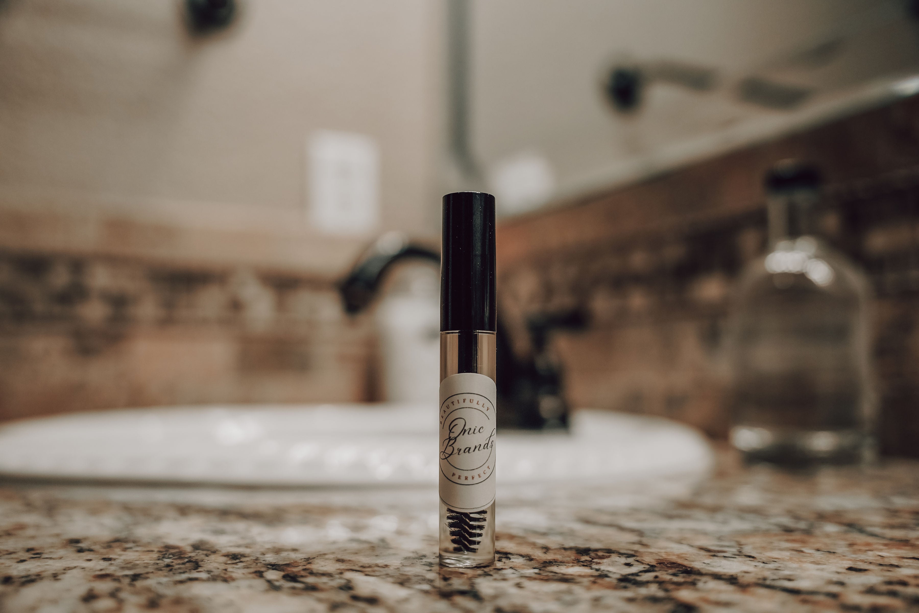 Onic Brands Brow and Lash Growth Serum