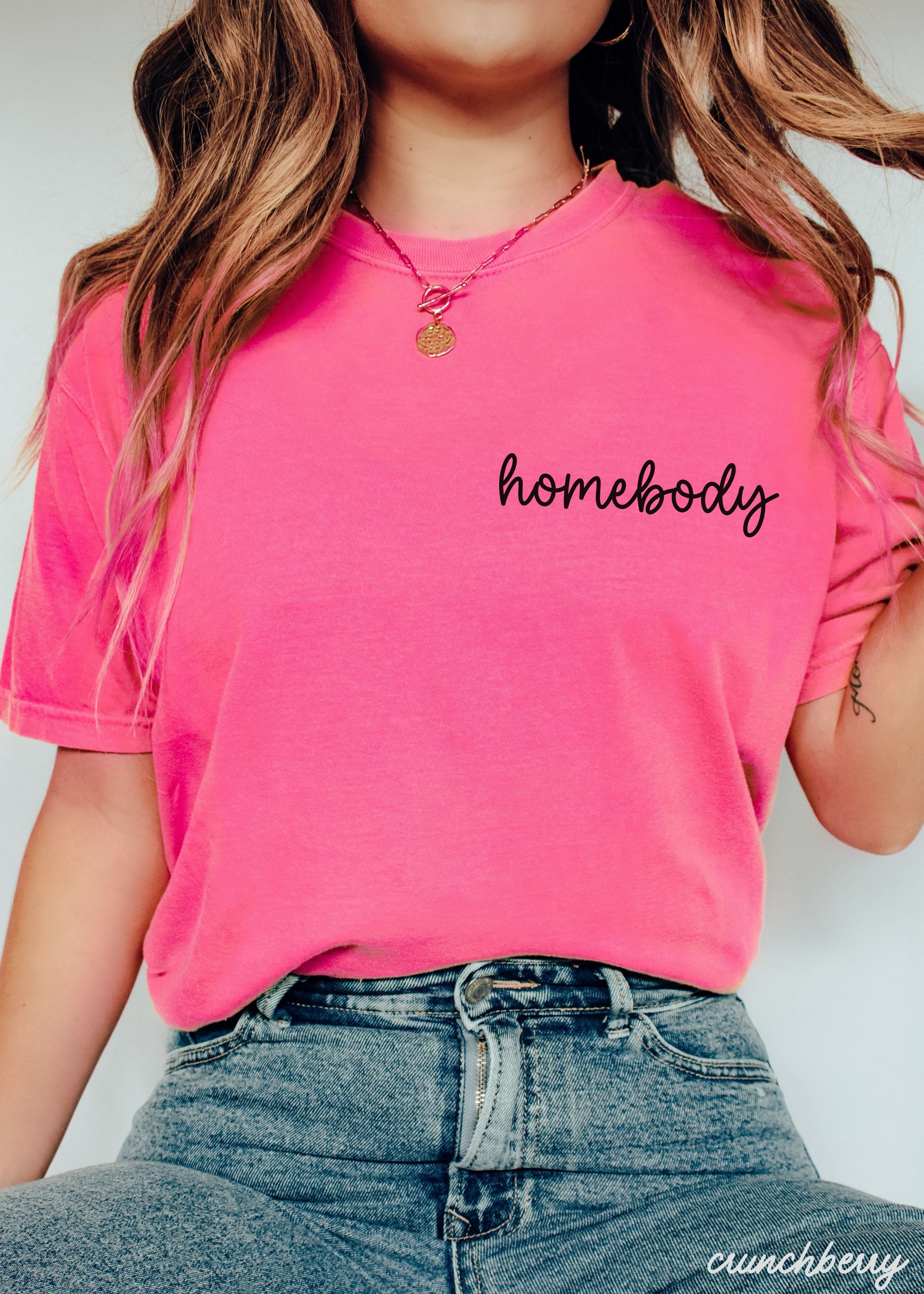 Homebody Cursive Tee *10 Colors (S-3X)